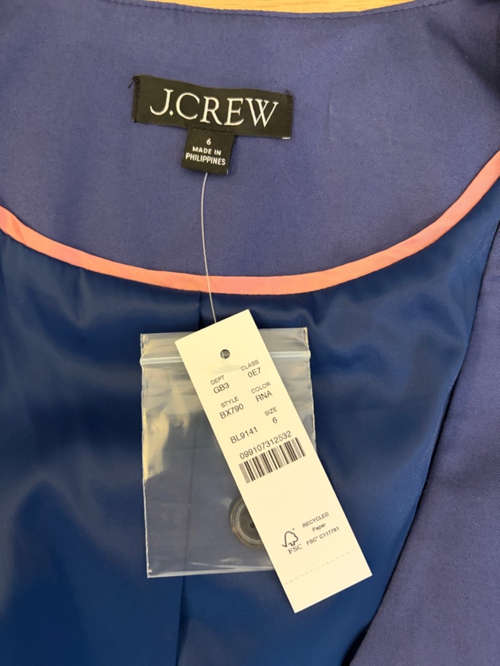 Super Cute J.Crew Navy/Indigo Vest, 6, NWT - Picture 4 of 7